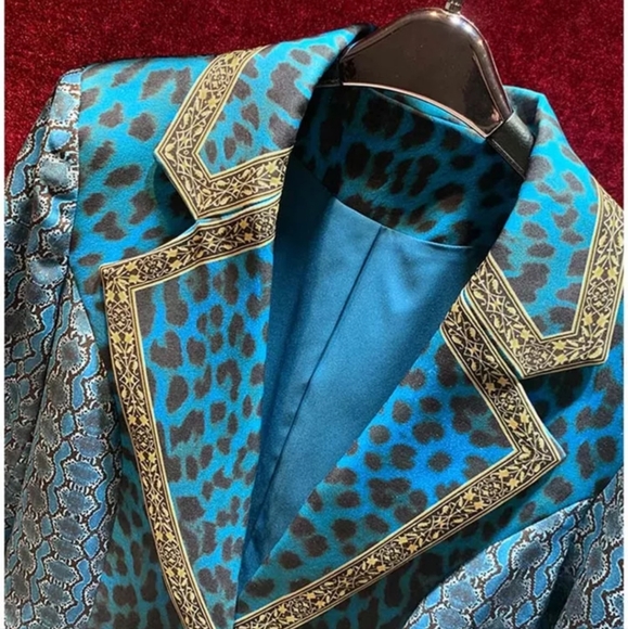 annas Reflection Luxury Jackets & Blazers - NWT Elegant Suit  Animal print Luxurious Jacket with Pants. XL